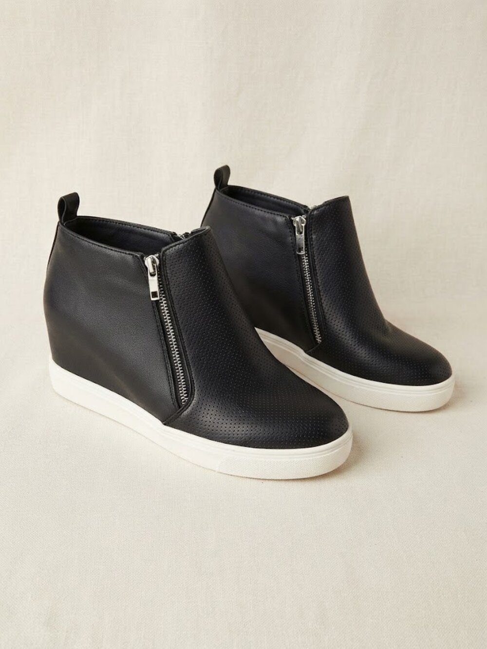 Time and Tru Black Perforated Hidden Wedge Sneaker Booties Size 9.5W